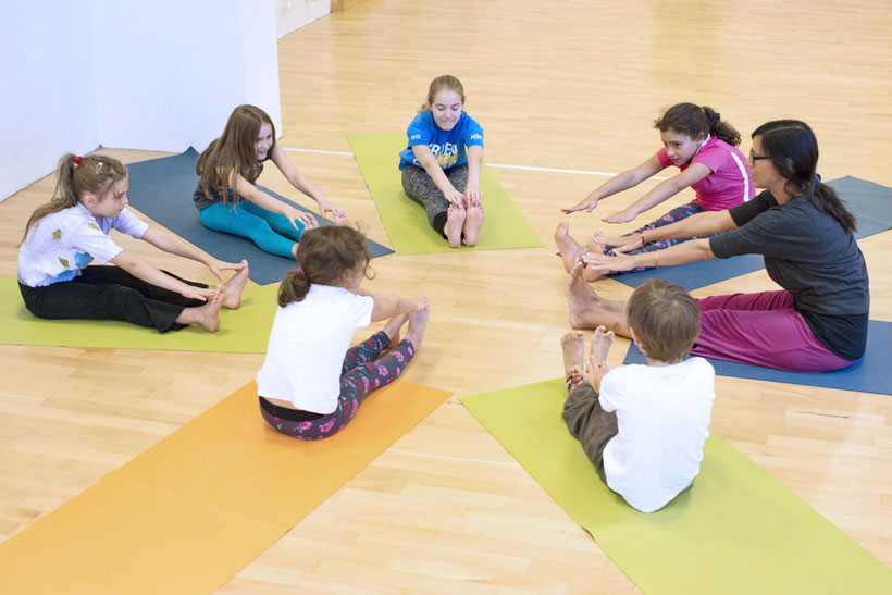 Kinder Yoga Klasse